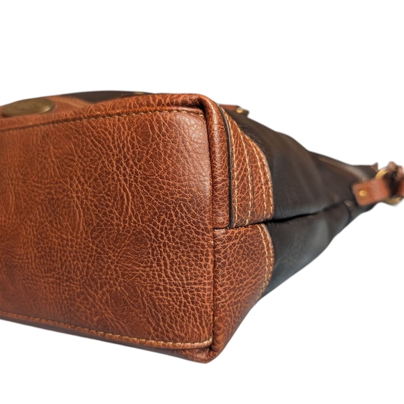 b.o.c. Black and Brown Leather Shoulder Bag Crossover Strap Full Size Purse - Picture 14 of 16